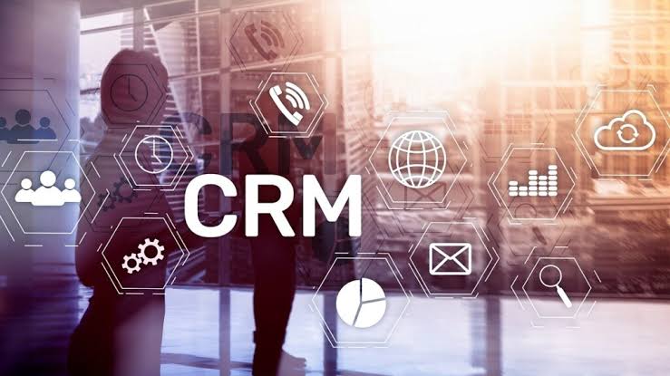افزایش فروش فروشگاه با CRM؛ از شناخت مشتری تا خرید